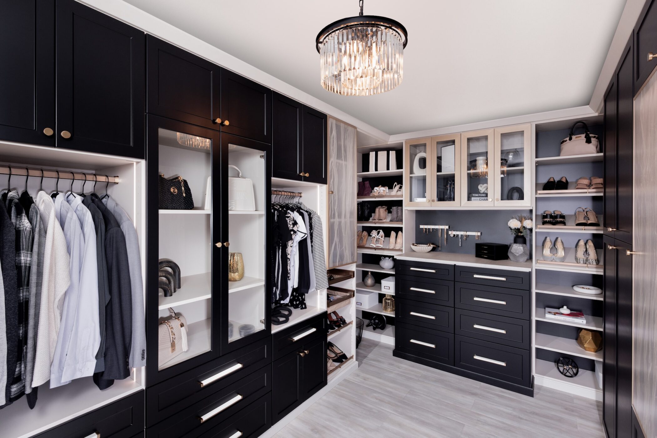 Design with Intention: Our Expert Style Tips for Your Custom Closet ...
